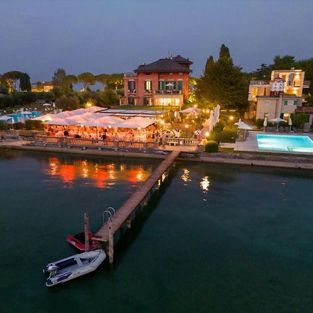 Villa Pioppi Hotel Sirmione Exterior photo